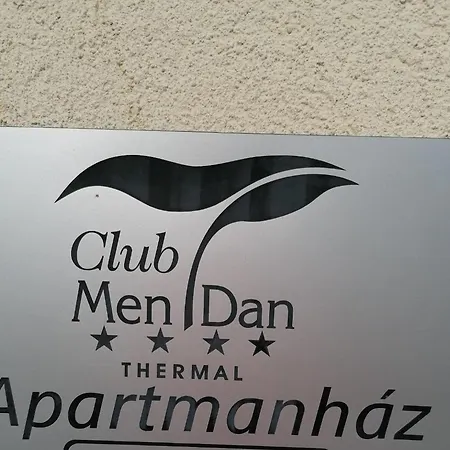 Golden Ball Maganszallashely Apartment *